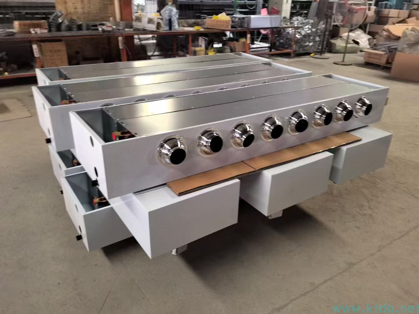 遠(yuǎn)程射流風(fēng)機(jī)盤(pán)管@風(fēng)機(jī)盤(pán)管參數(shù)@生產(chǎn)廠家(圖1) 遠(yuǎn)程射流風(fēng)機(jī)盤(pán)管@風(fēng)機(jī)盤(pán)管參數(shù)@生產(chǎn)廠家(圖1)