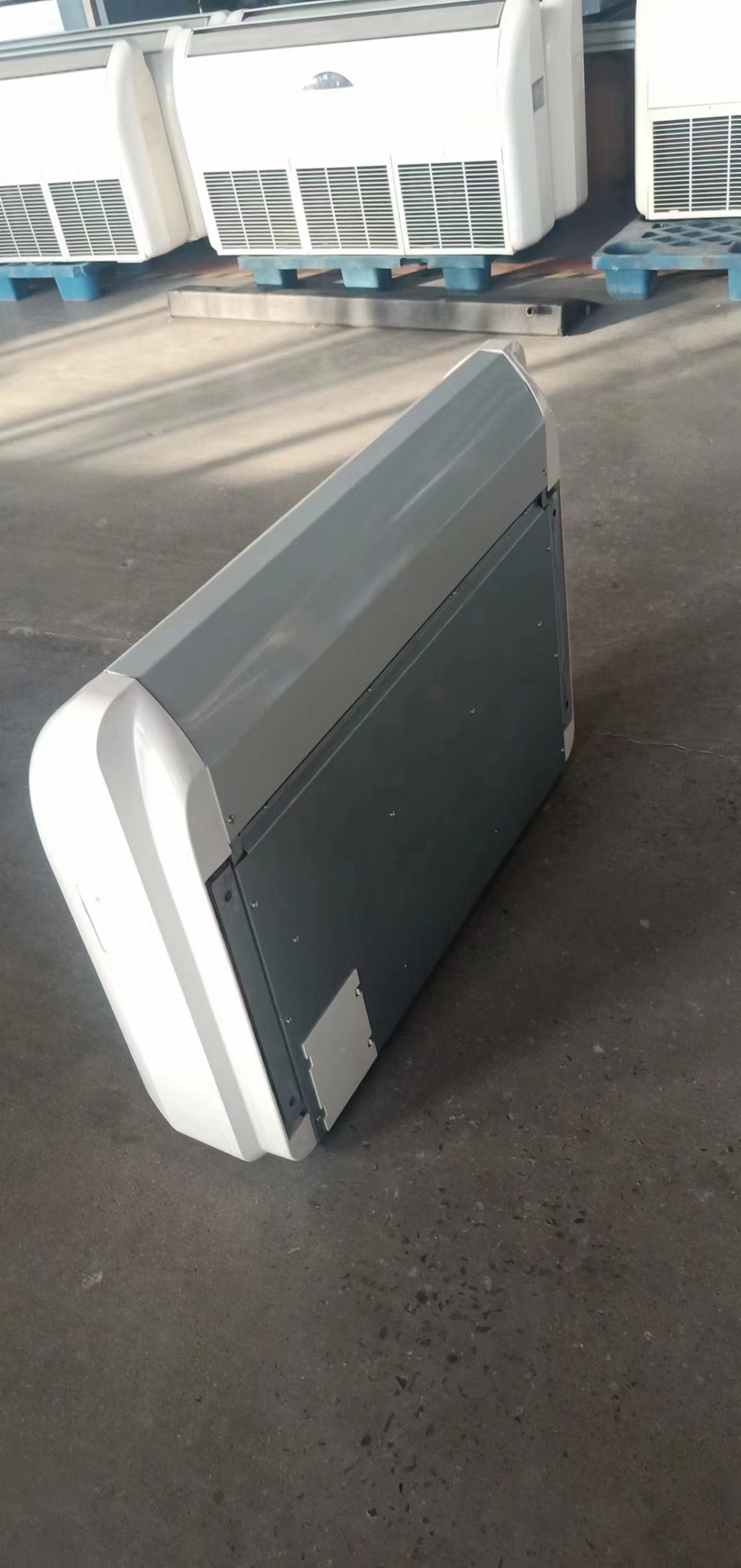 吊落式風機盤管，坐吊式空調器，生產廠家參數/規(guī)格(圖3)